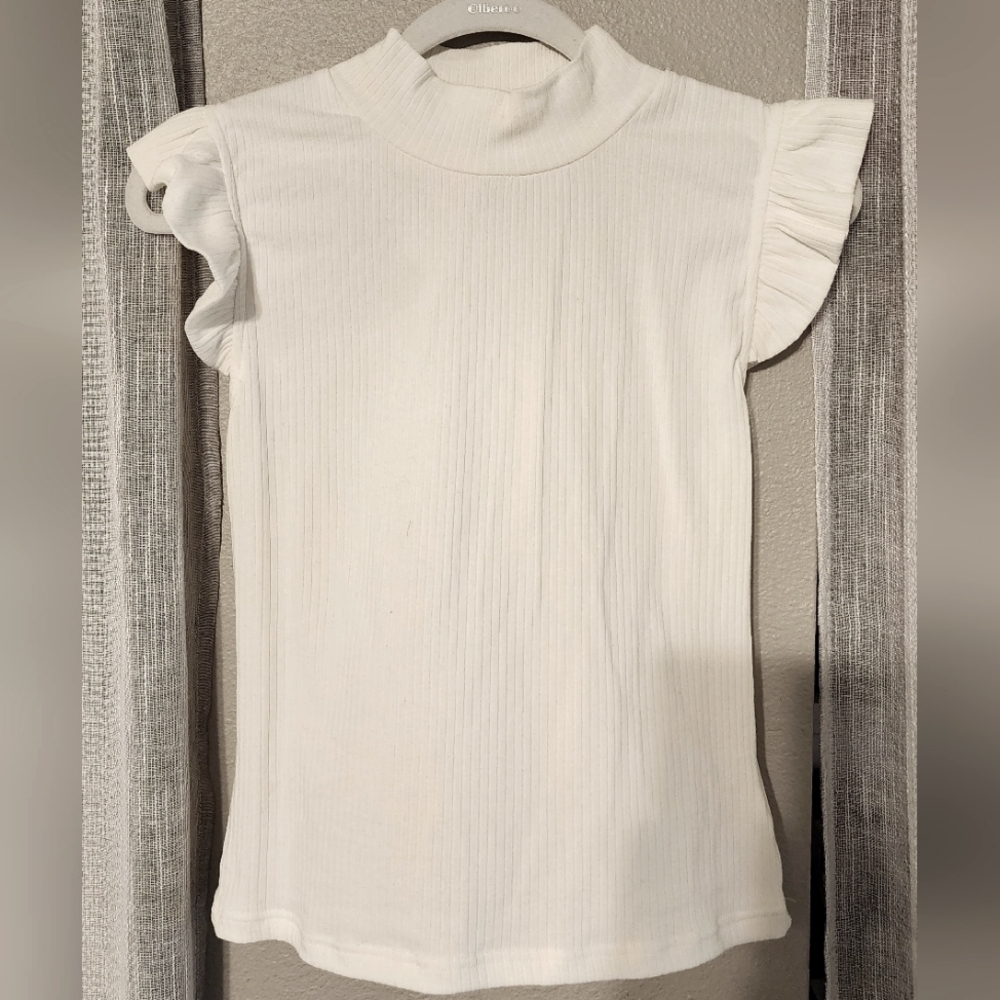 Ribbed tank
